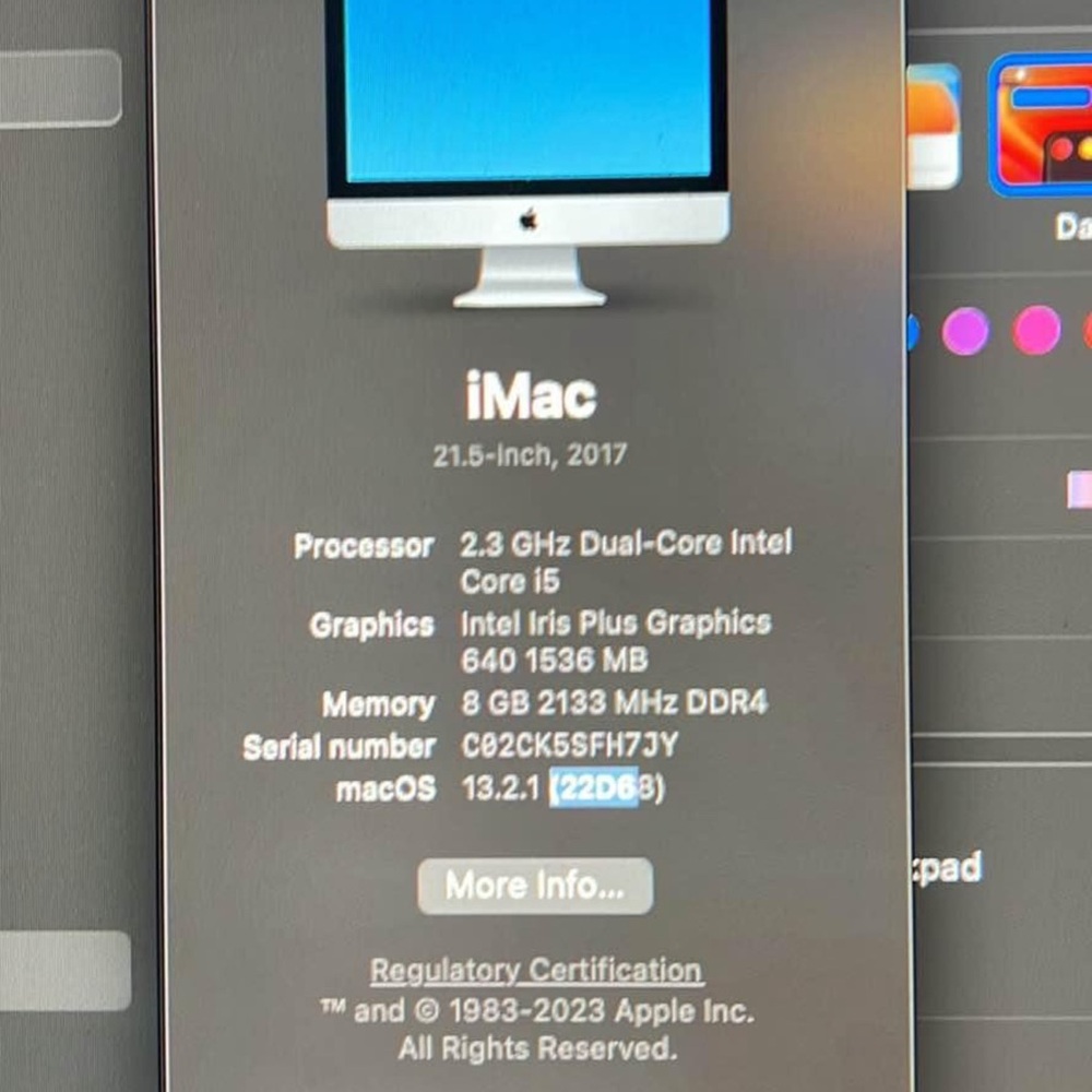 Apple iMac - Picture 3 of 3
